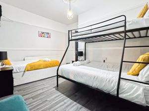 Photo 5- click for photo gallery